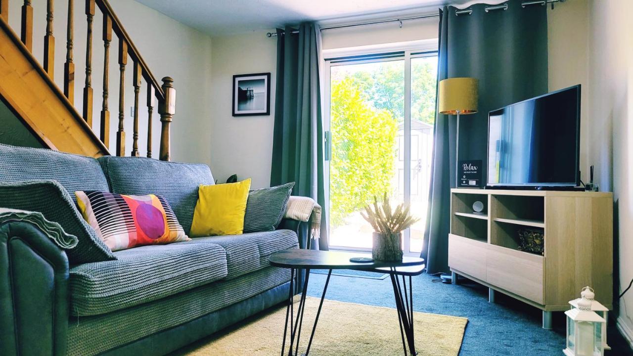 Modern 2 Bed House- Free Parking And Close To The Centre Bristol Extérieur photo